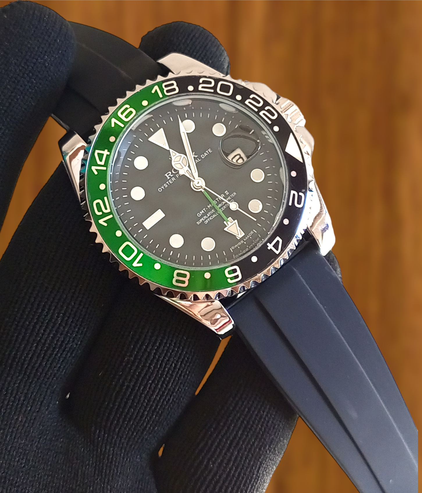Gmt mens straps watch