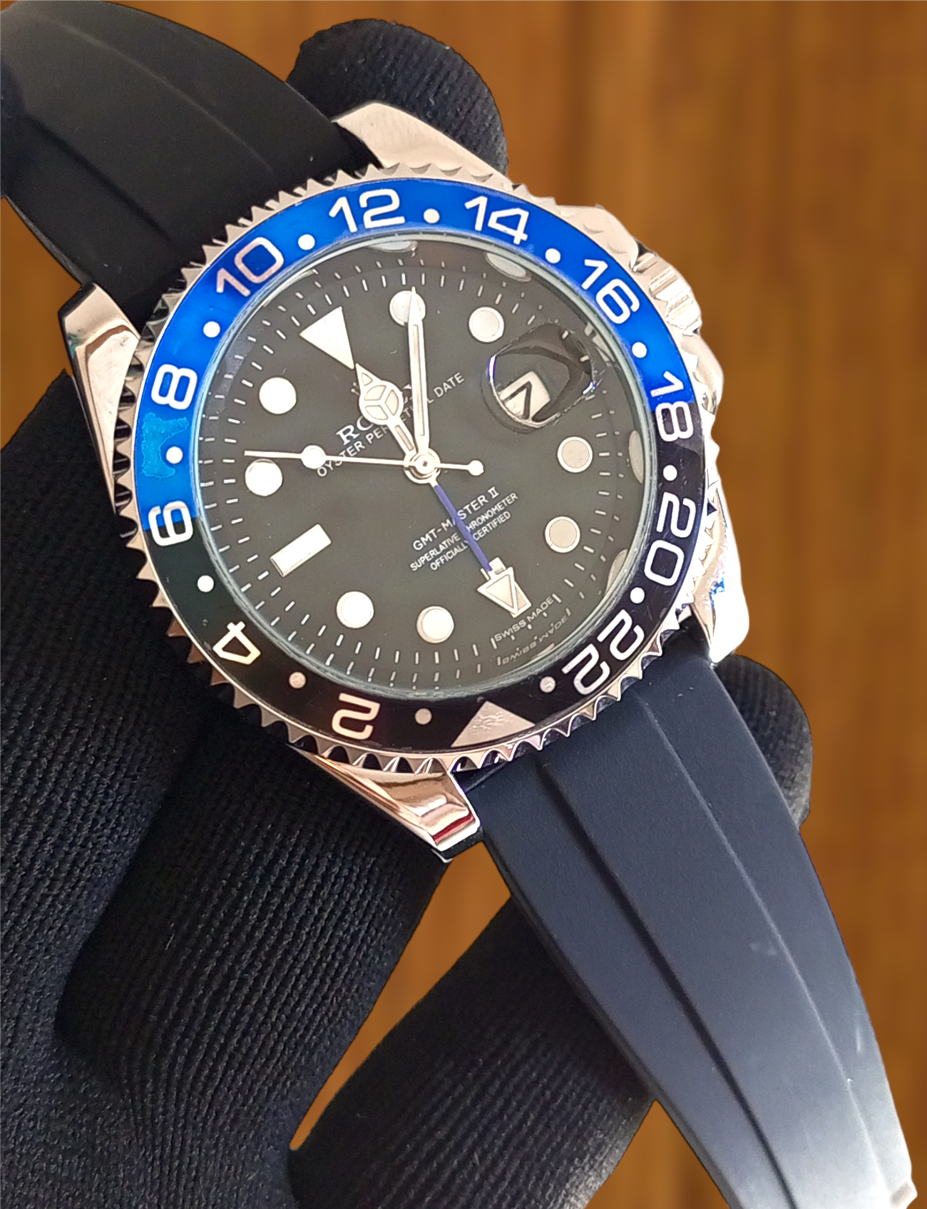 Gmt mens straps watch