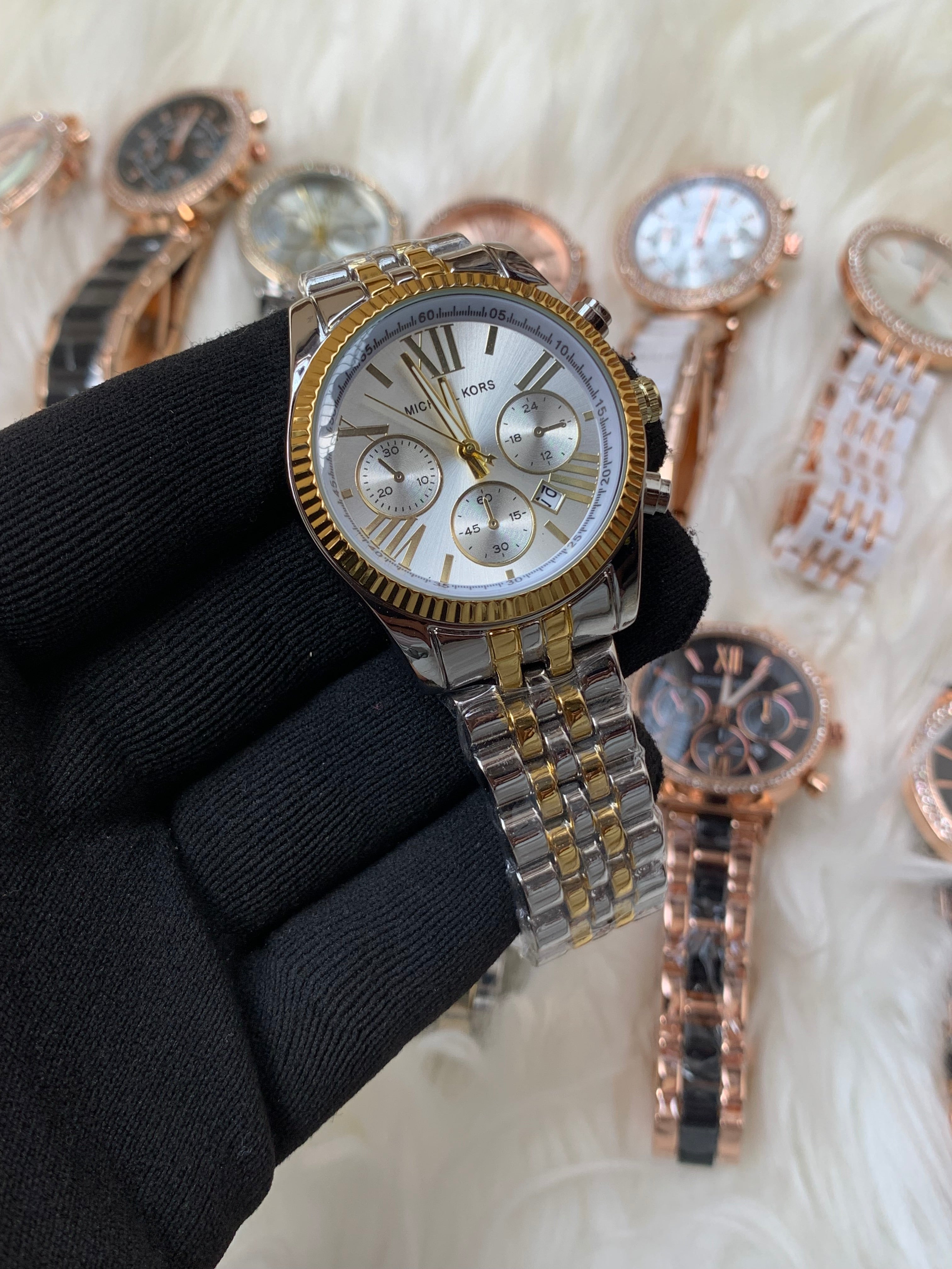 Michael kors Lagzi model ladies watch