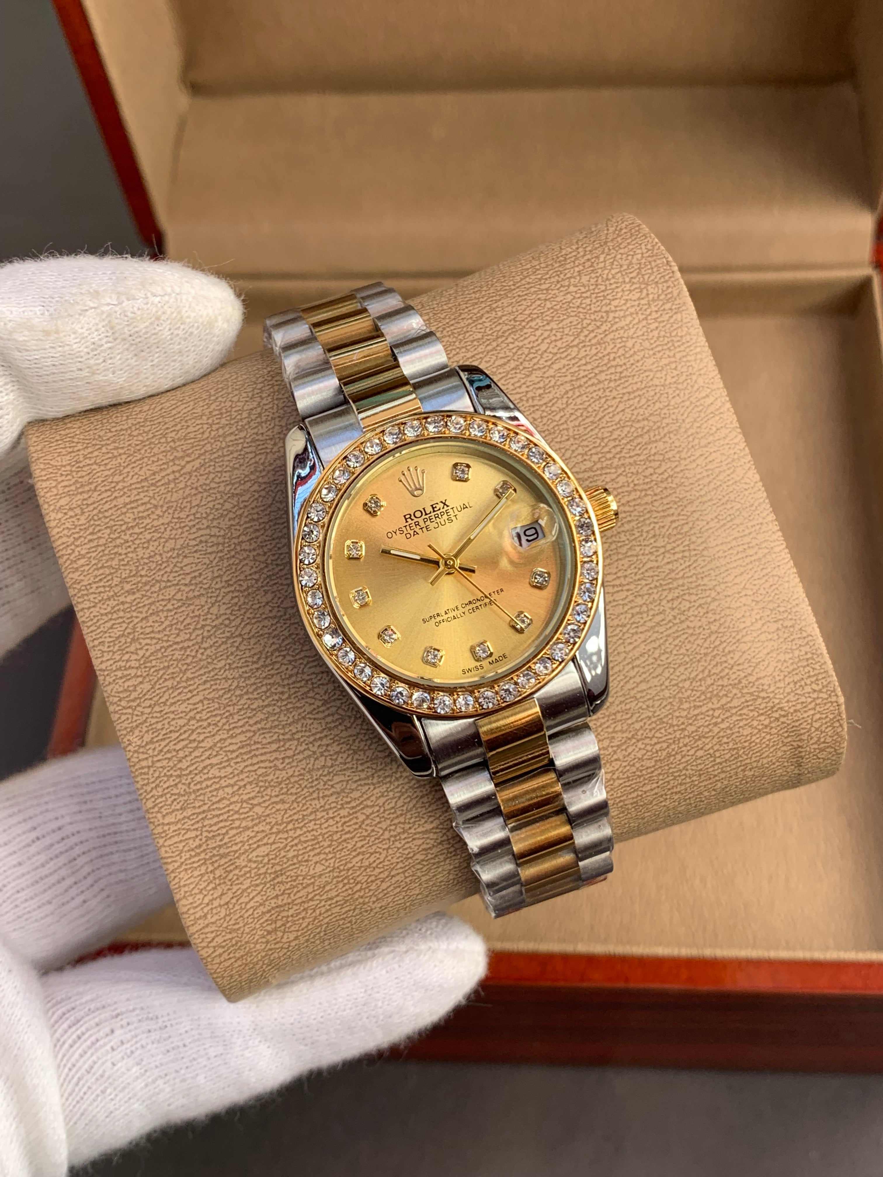 Rolex For Her With Stone Bazzel