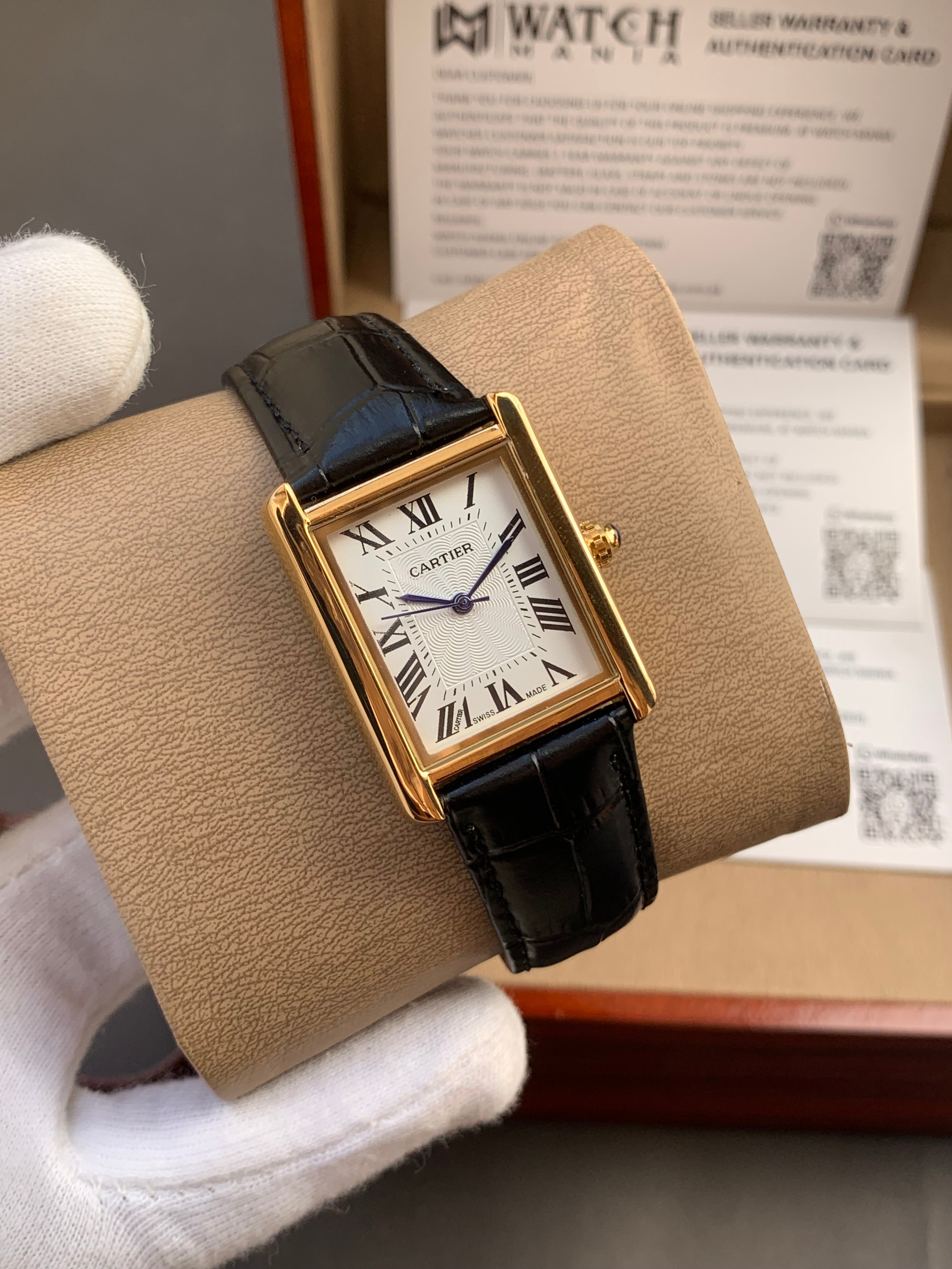 Cartier Tank Style Men’s Watch – Leather Strap, 35mm Elegant Design