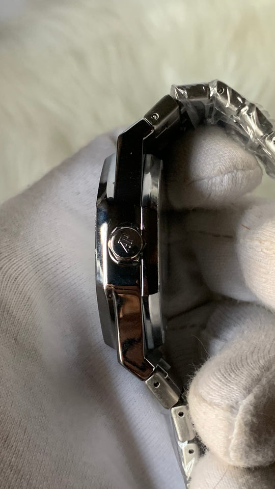 Audimrs piguet Silver |Black |Quartz